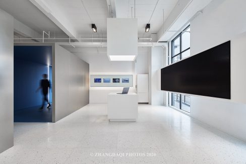 展厅入口处品牌展示